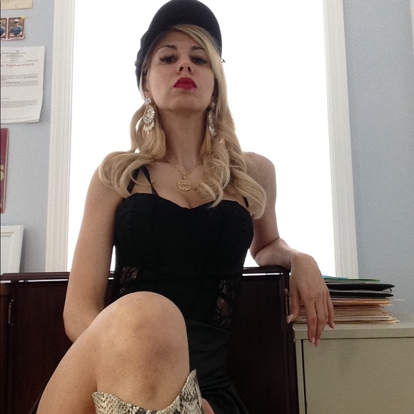 Meet your Posher, Tamara - Picture 3 of 6